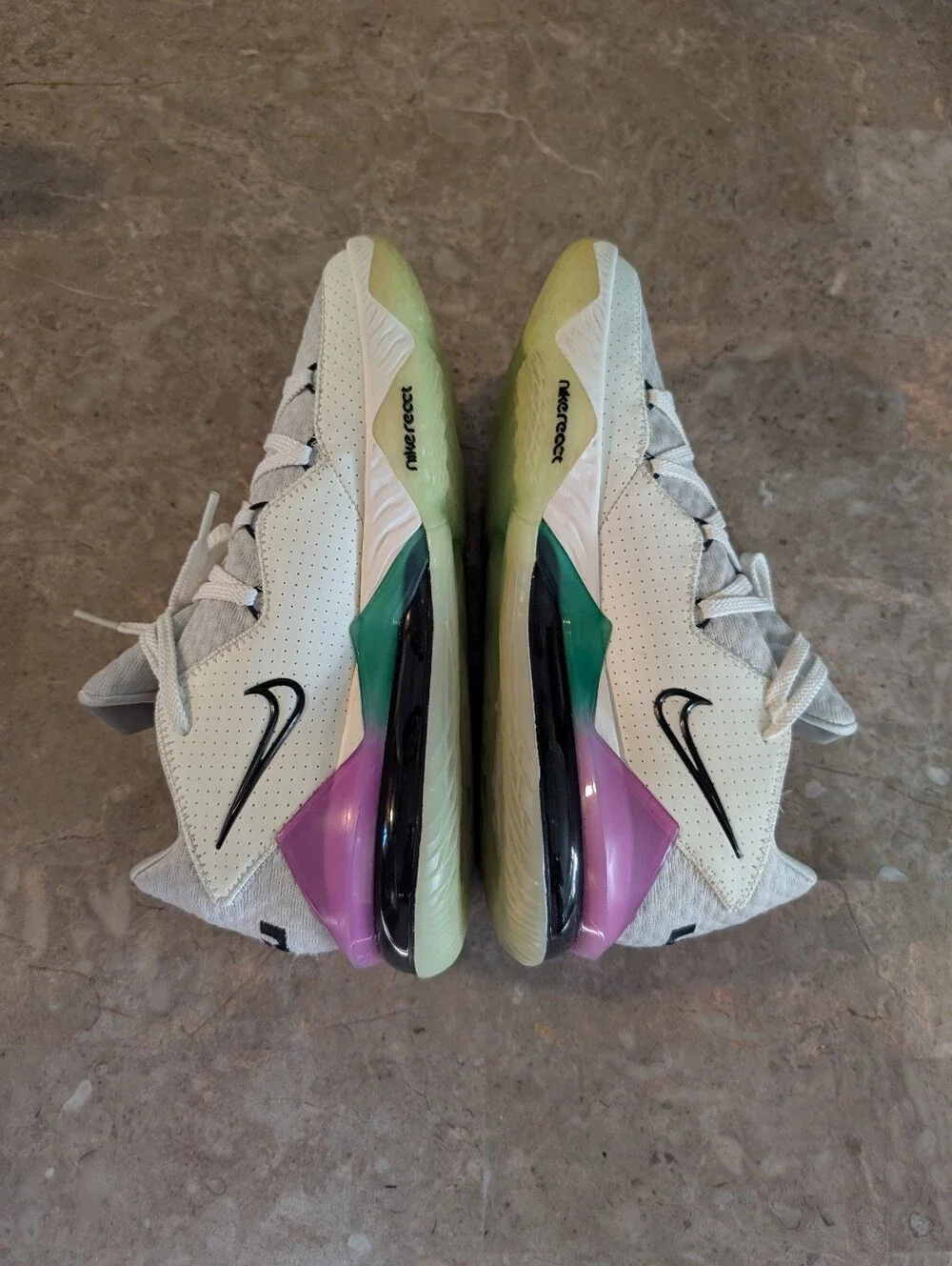 Nike LeBron 17 XV111 Spruce White (2020) Glow In The Dark Men's Size 11 No Box